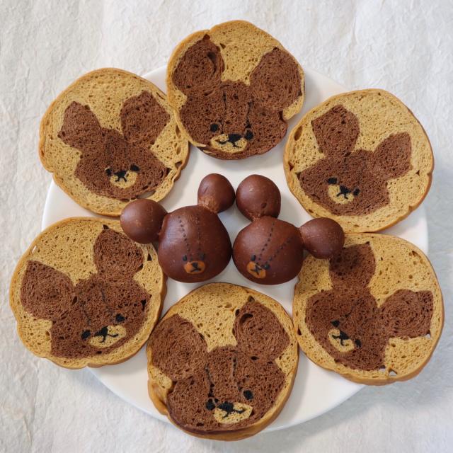 くまのがっこうのジャッキーの低糖質イラストパンと低糖質あんぱん型は100均のシフォンケーキ型を改造して作りました 手作りパン型 手作り型 手作りパン パンジャッキー くまのがっこう低糖質 低糖質イラストパンふすまパンふすまパンミックス 富澤商店シフォンケーキ型