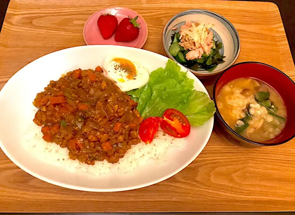 #ドライカレー #酢の物 #味噌#いちご #家ご飯 #献立 #簡単レシピ #時短レシピ|いちごさん