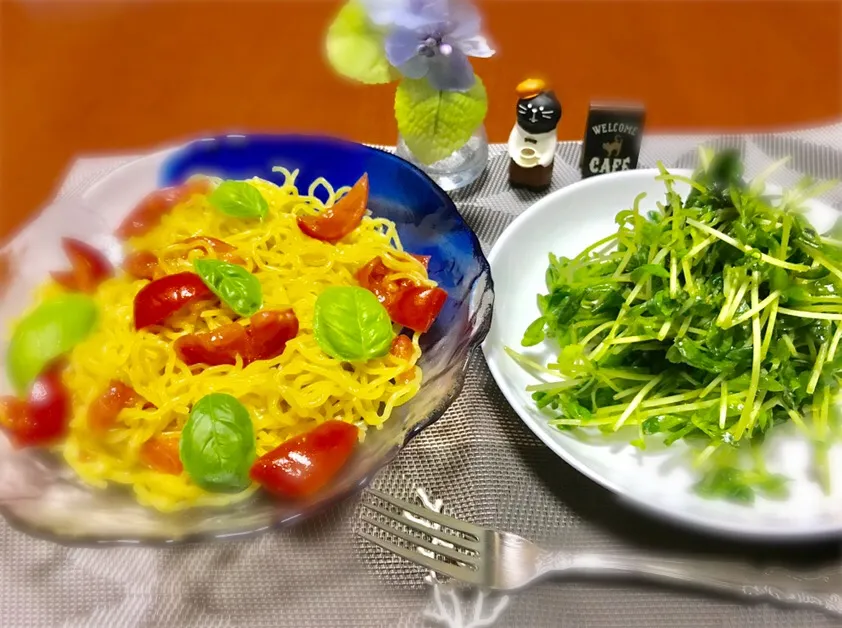 トマトのカッペリーニ風冷し中華&豆苗と韓国海苔のナムル♪|バシュランさん