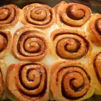 cinnamon rolls|dora dさん