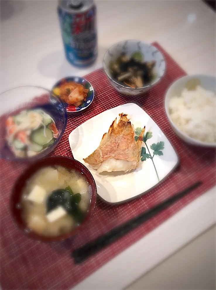 Snapdishの料理写真:粕漬け ひじきの煮物  カニカマと胡瓜  キムチ 味噌汁|キヨさん