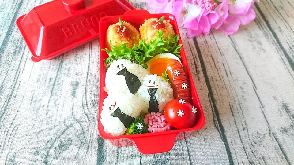 Snapdishの料理写真:こにぎりで父の日弁当|よよちさん