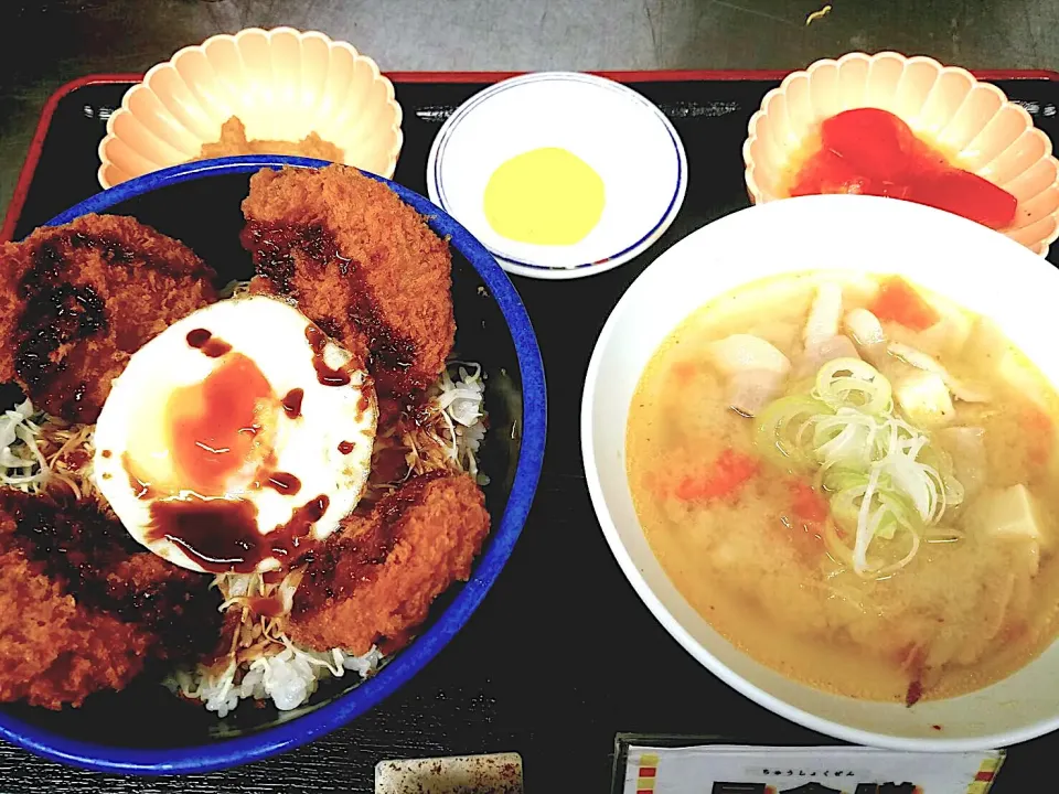 ソースかつ丼＆ミニ豚汁セット|nyama1さん