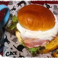 お仕事お休みランチ🍔