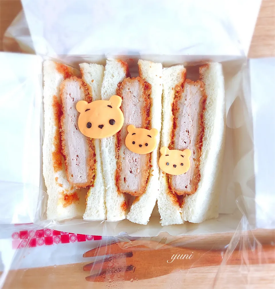 お昼ごはんは、カツサンド😋🥪|🌸yuni🌸さん