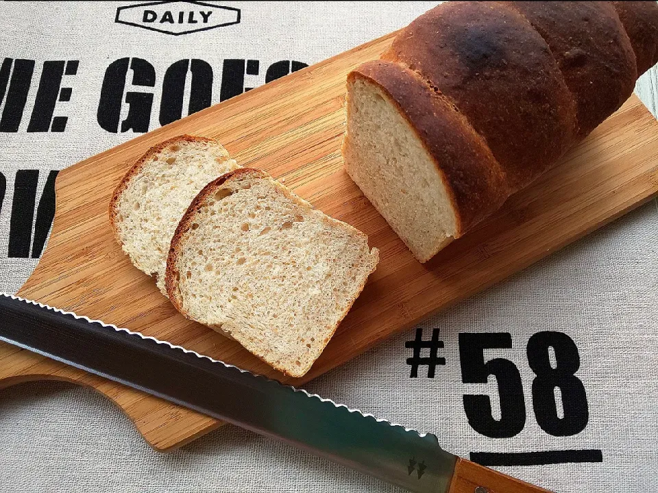 レンジ発酵の全粒粉食パン🍞|真希さん