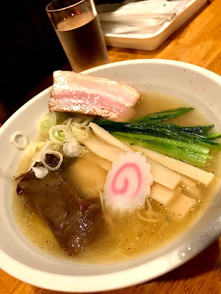 Snapdishの料理写真:✨漢の鶏塩ラーメン🍜✨|中さんさん