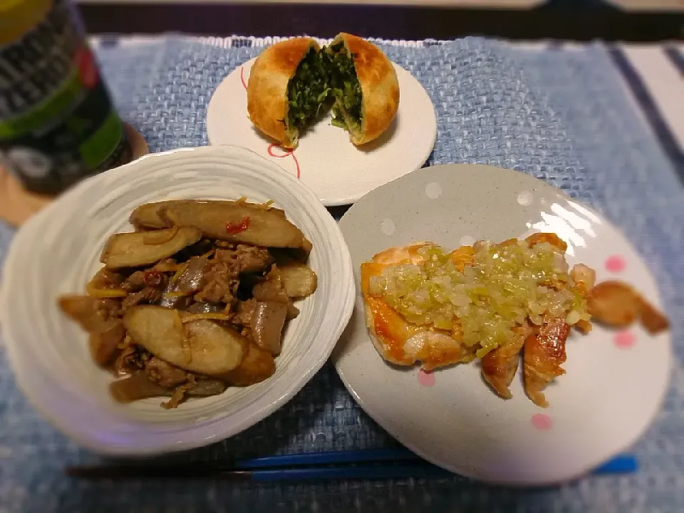 ☆ネギ塩鶏
☆ゴボウと牛肉のしぐれ煮
☆野沢菜のおやき(市販)
☆strongzeroグレフル( *´꒳`*)◞♡|☆Chieco☆さん