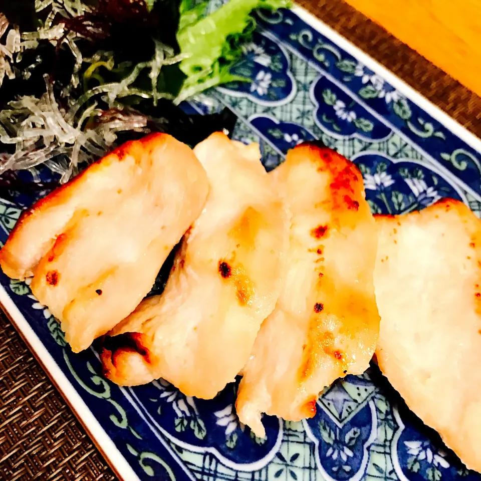 鶏肉の塩麹漬け焼き|いちごさん