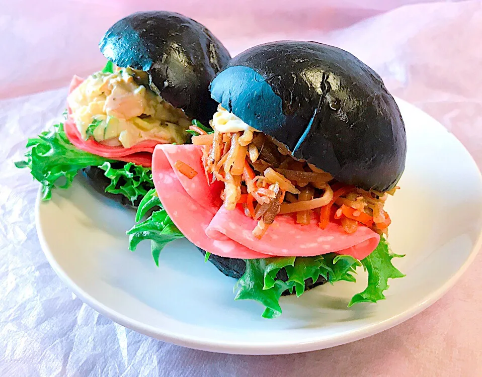 朝ごはんに！きんぴらごぼうのサンドイッチ😊|かっちゃん杉さん