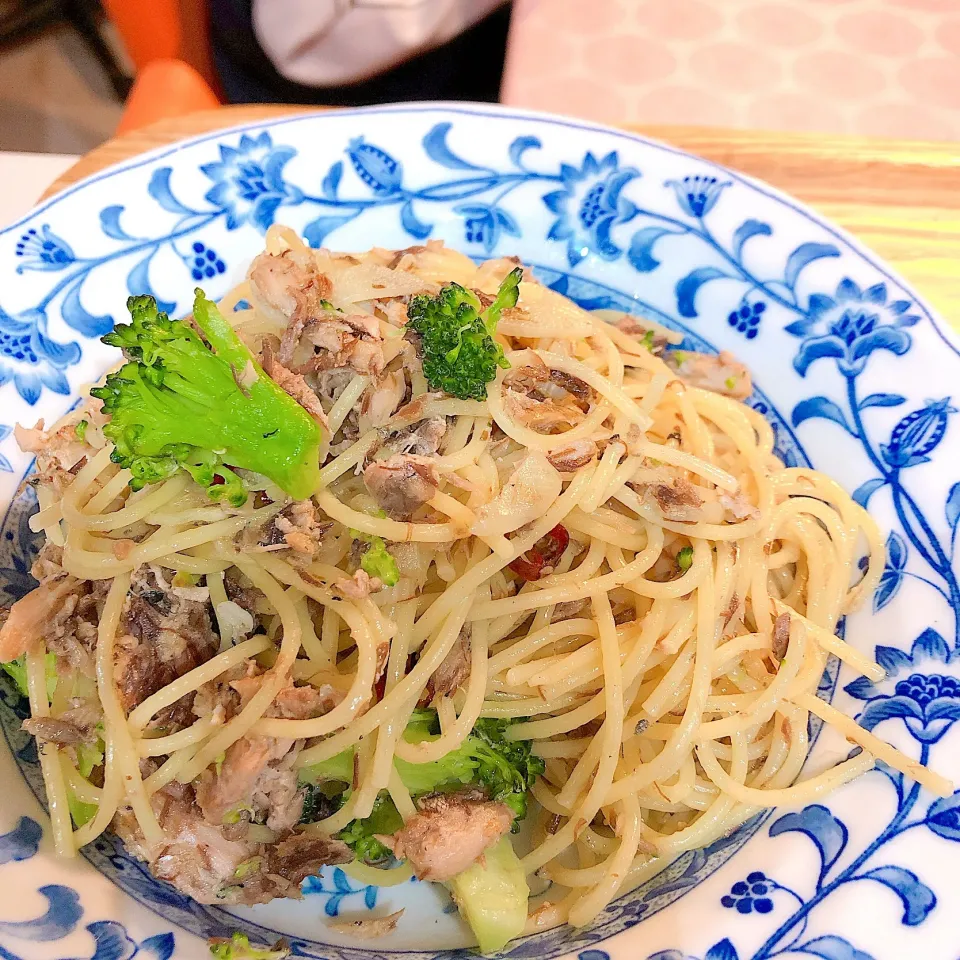 サバ缶のペペロンチーノ風パスタ|今宵さん