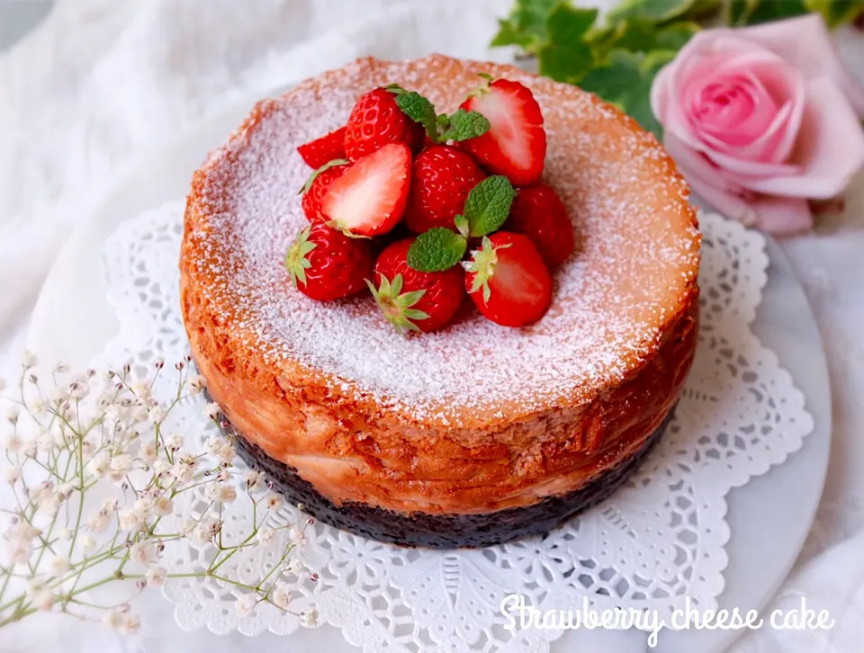 ばろんの料理 ストロベリーチーズケーキ🍓˙ᵕ˙⑅♡|ばろんさん