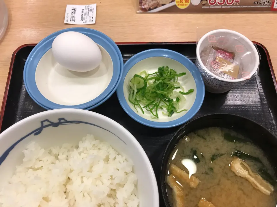 Snapdishの料理写真:玉子かけごはん 納豆|マハロ菊池さん