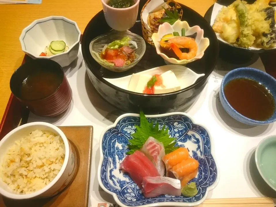 ☆今日のお昼ご飯☆   がんこのランチ|hamamaさん