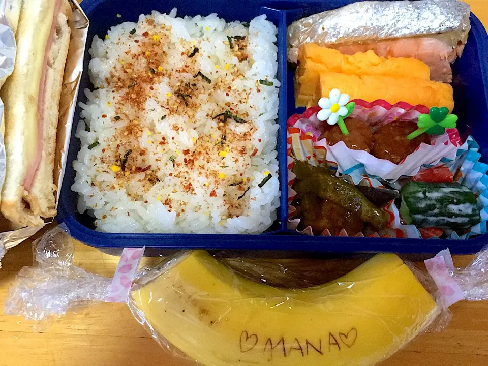 Snapdishの料理写真:長女用お弁当|ゆうまなさん