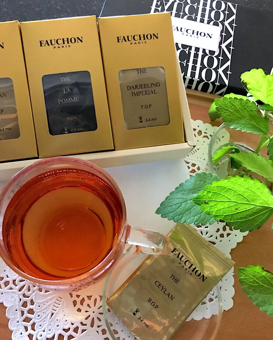 Snapdishの料理写真:FAUCHONのセイロン紅茶 水出しティー☕️|シュトママさん