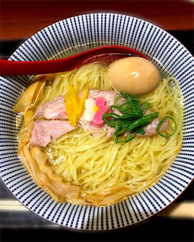 Snapdishの料理写真:鯛塩らぁ麺|うみんちゅさん