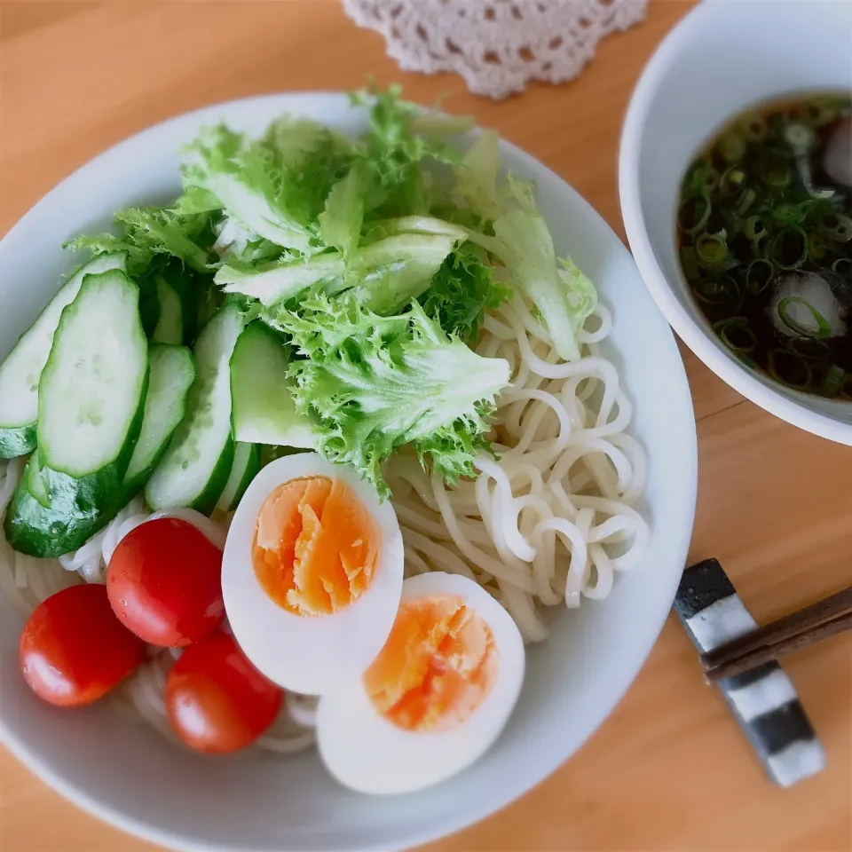 サラダうどん( ´͈ ᵕ `͈ )♡°お昼ご飯|サチャンさん