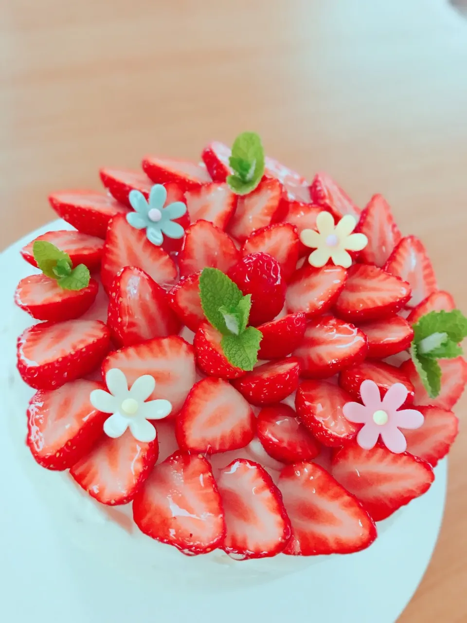 いちごのケーキ🍓|ゆかりんさん