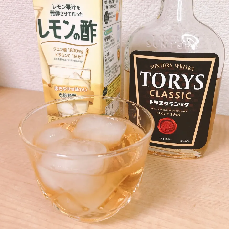 トリスクラシックをレモンの酢でロック|まちゃさん