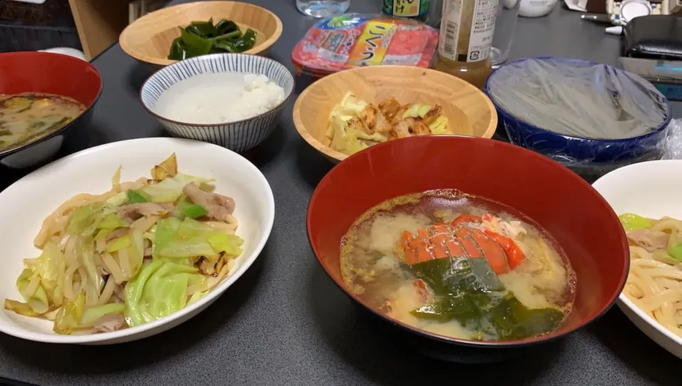 焼うどんと伊勢海老の味噌汁🦞|あやさん