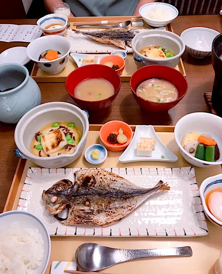 🌿星野リゾート・ホテル界🌿
    ホテルの朝食が大好き❤
    
    お味噌汁が沁みる〜😭✨|おーやんさん