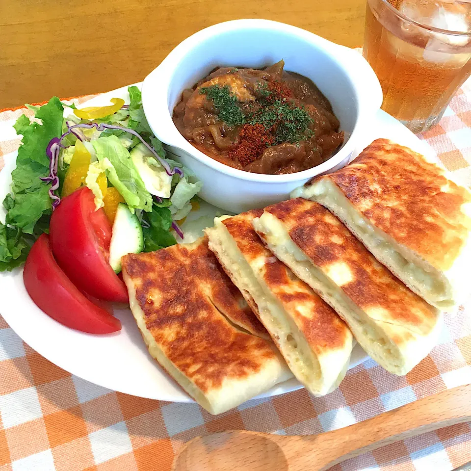 お家でチーズナン🍛|りりさん