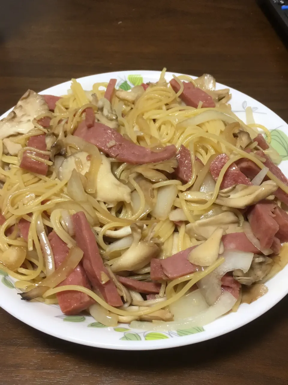 きのことベーコンのパスタ|satoshiさん