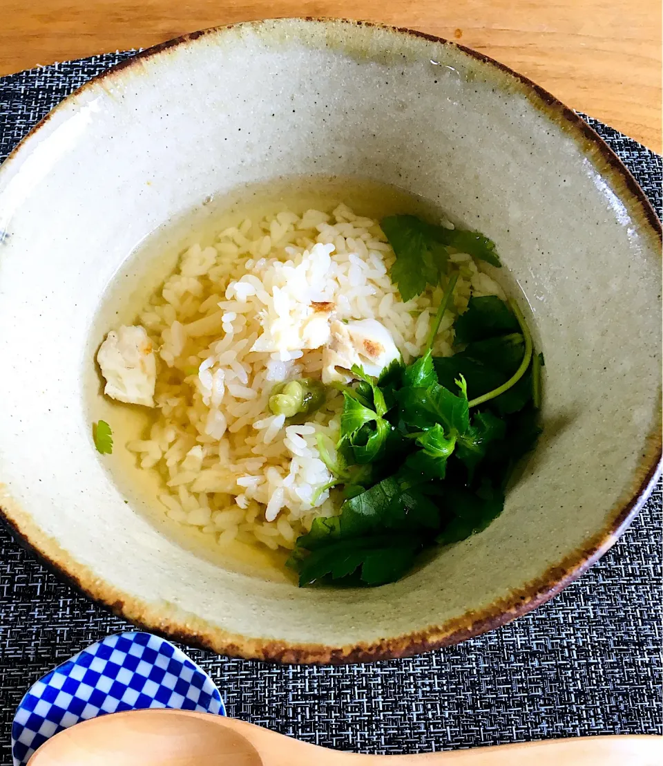 Snapdishの料理写真:今日のお家で一人ランチは、鯛めしからの〜ぉ…だし茶漬け✨|ミッチ☆ママさん