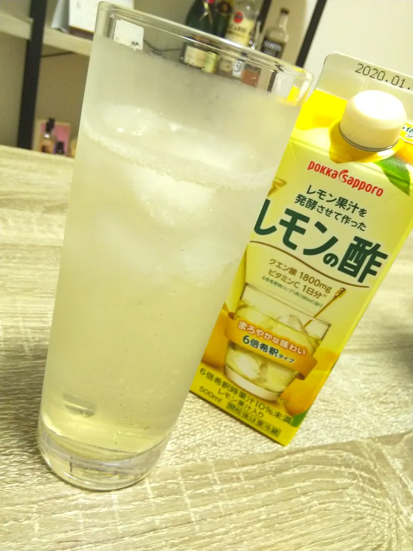 Snapdishの料理写真:レモンの酢🍋ソーダ割！ウイスキーの香り～|こもず♪さん