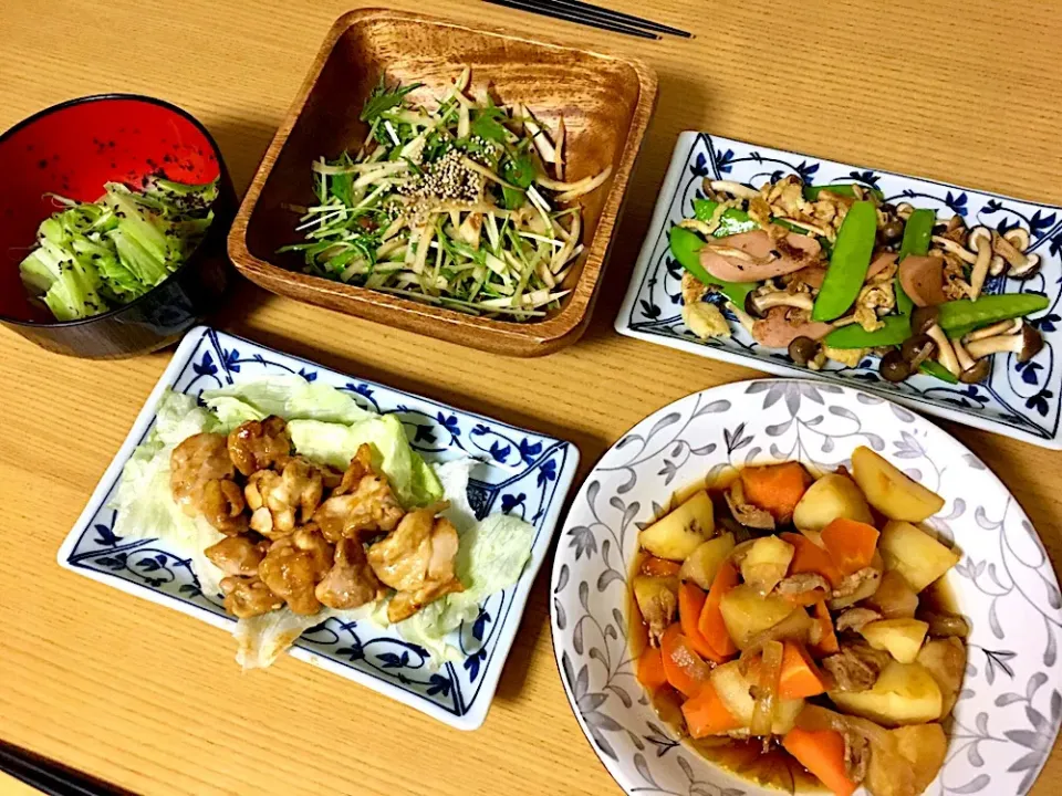 夜ご飯 肉じゃが 鶏肉のマヨポンなど😋|walnutさん