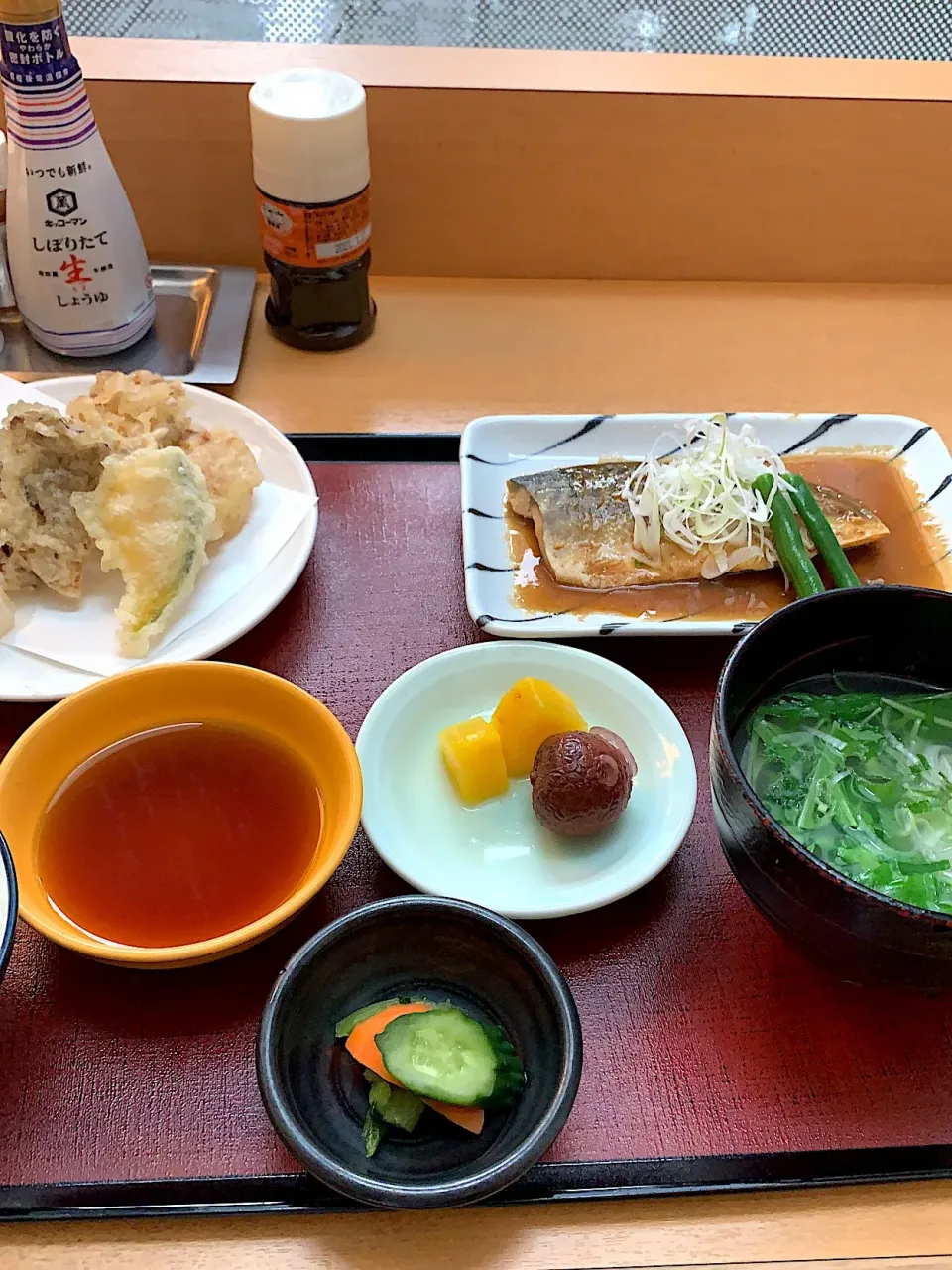 サバ味噌煮/豚ヒレと舞茸天麩羅/沖縄風そば|山内博之さん