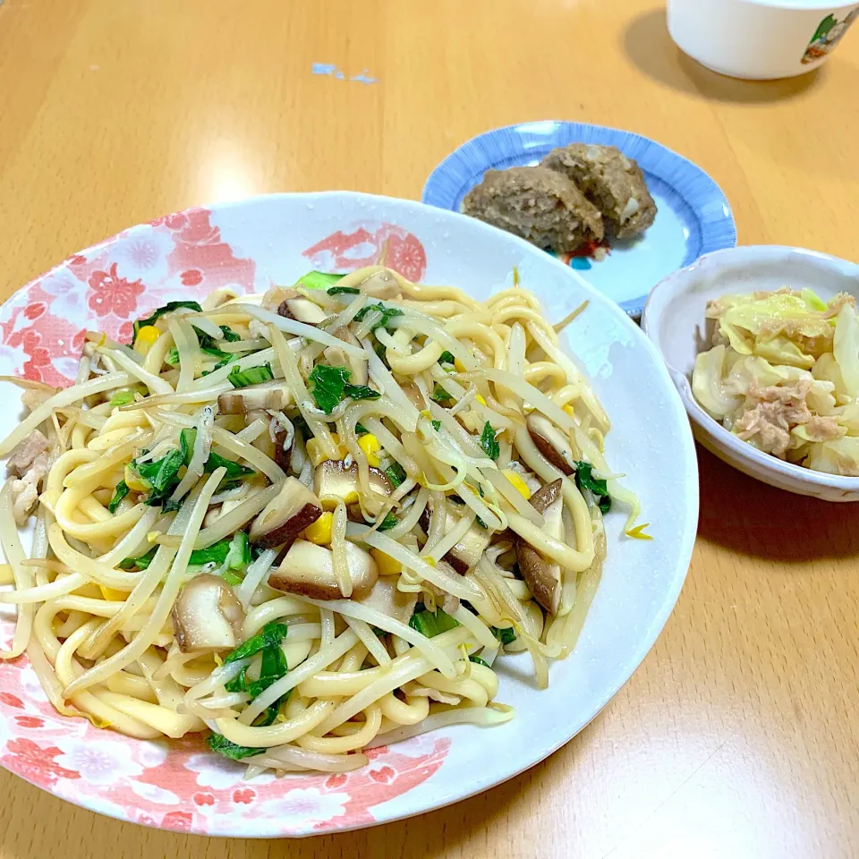 息子とお昼ご飯|Miki Takeuchiさん