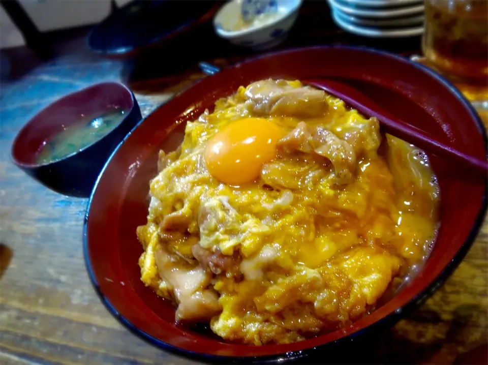 夜はつくねのメインに出す居酒屋さんのランチメニュー  濃厚な親子丼|Takeshi  Nagakiさん