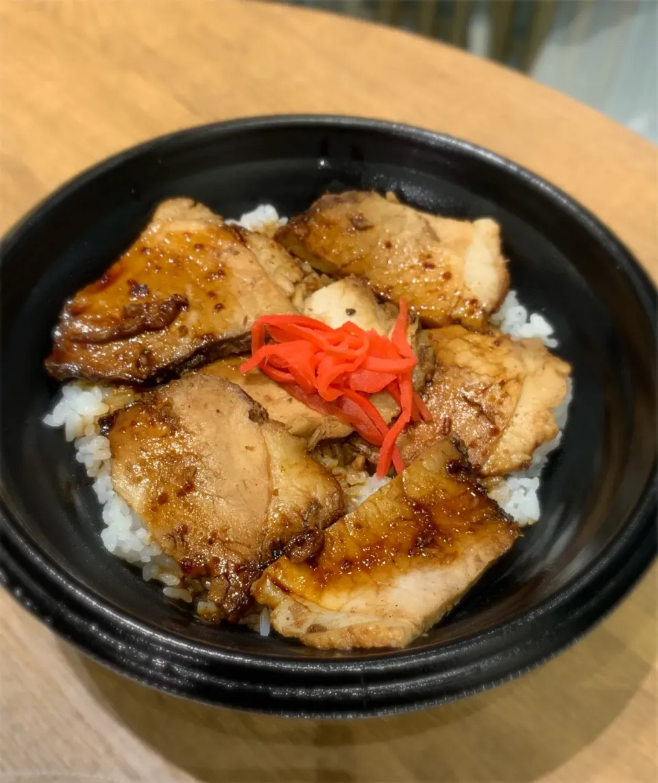 焼き豚丼|みゃ〜・はつさん