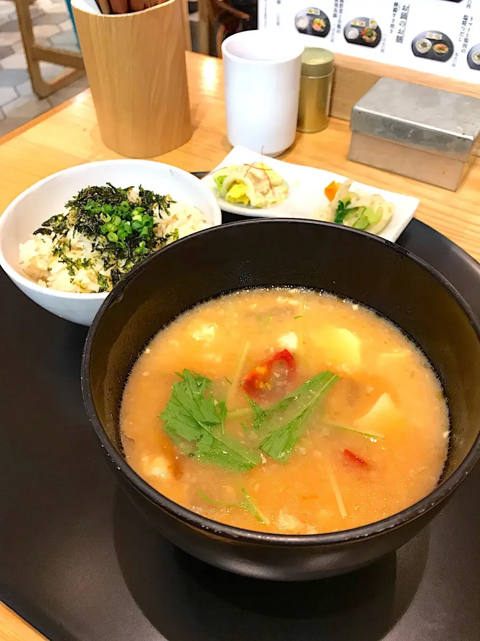 Snapdishの料理写真:【お椀のお膳】トマトと鶏肉の塩麹おだし|sayaさん