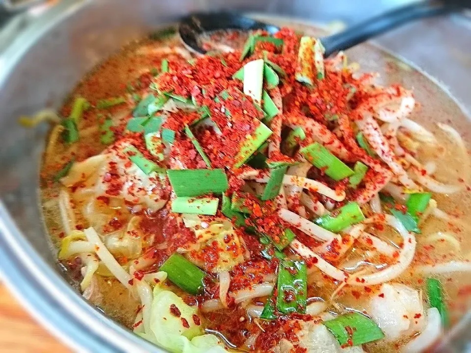 火をふくオロチョンラーメン(辛さ2倍)🍜🔥🔥|yokoさん