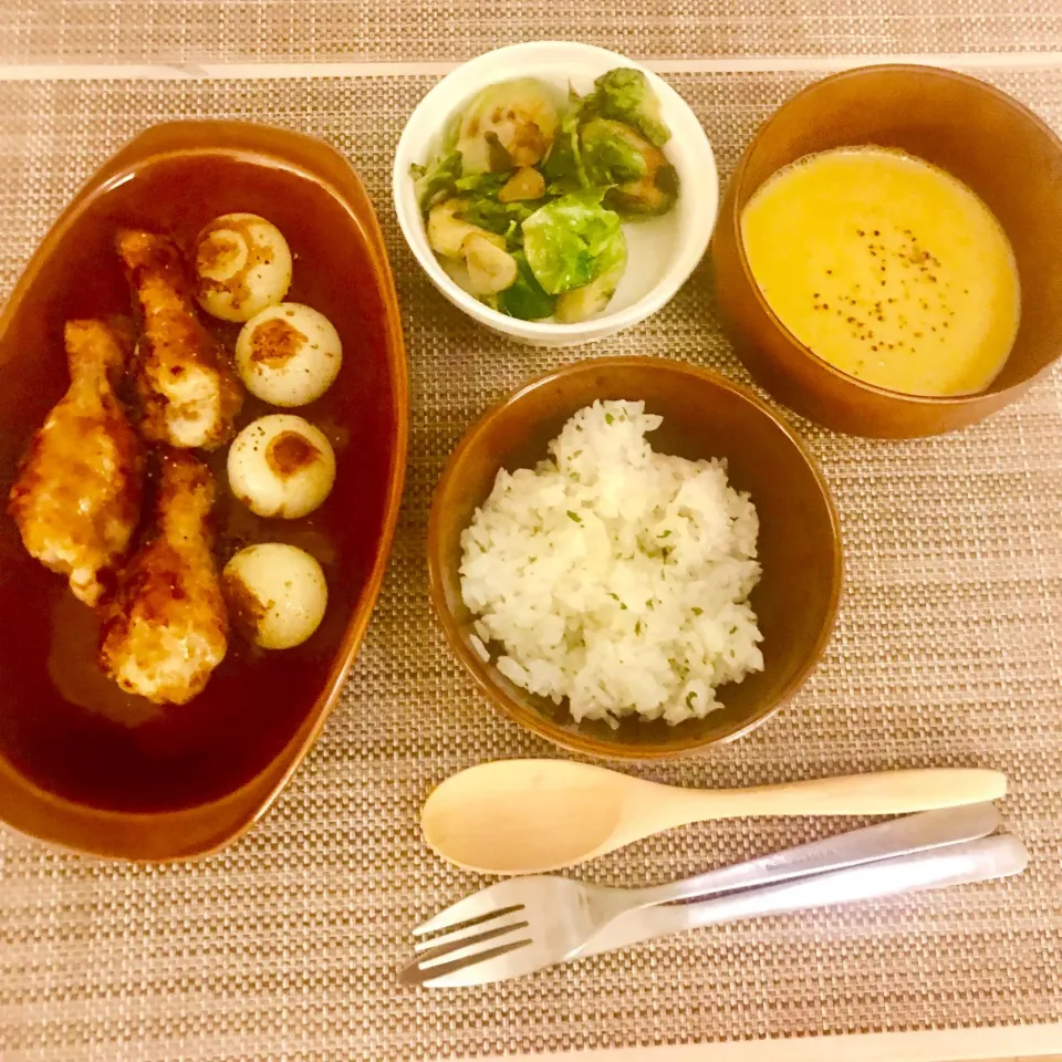 ペコロスと手羽元の煮込み
芽キャベツのオイル焼き
かぼちゃのスープ|みかさん