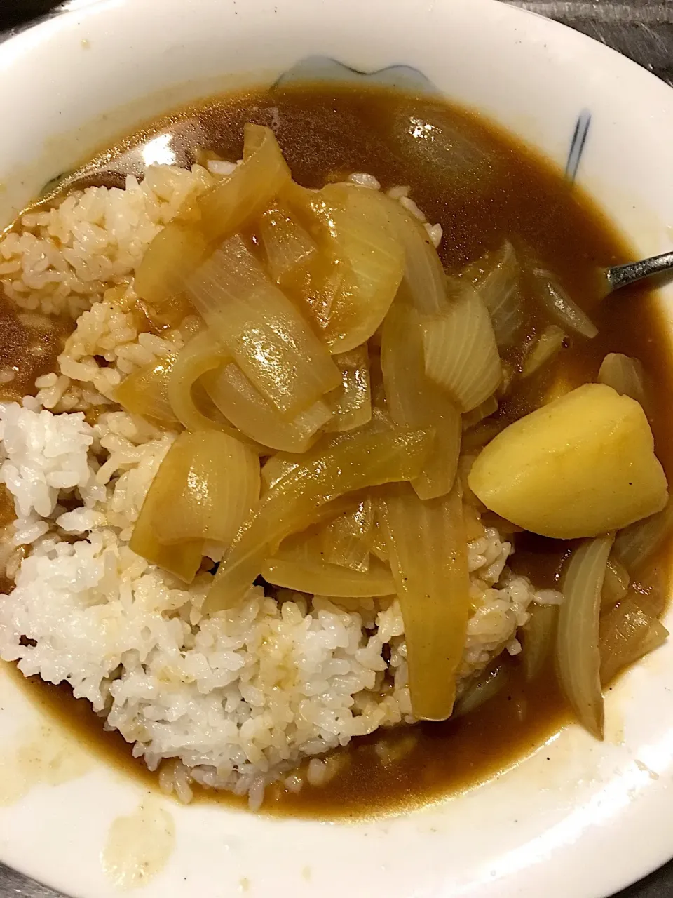 カレー🍛
人参 お肉切らしてますが味は、上手いです。|akiraさん