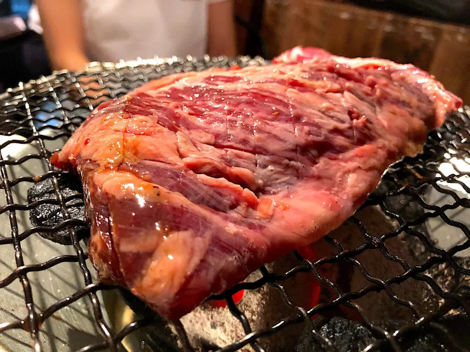 【久々訪問】外苑前の #炭火焼肉韓国料理とうがらし の壺はらみは、圧巻のボリュームです。スンドゥブ等スープ系も美味しいですよ！|魚貝ZUCKYさん