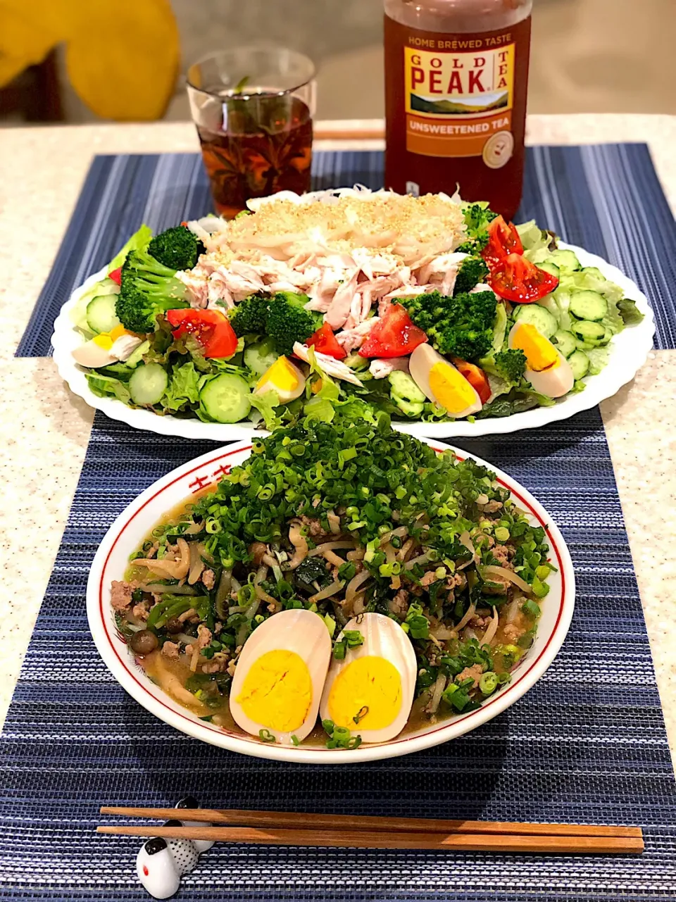 ニラもやし味噌ラーメン
筋肉サラダ🥗|Mayumiさん