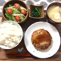 ハンバーグ定食|こはるさん