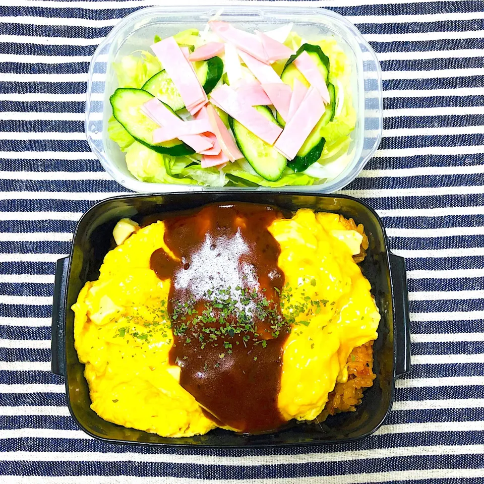 オムライス弁当🍳🥗
#オムライス#サラダ|ayumiさん