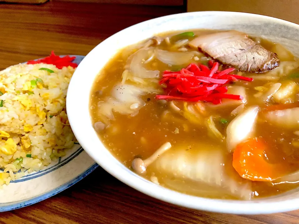 五目あんかけラーメンと、黄金しおチャーハン|BOOさん