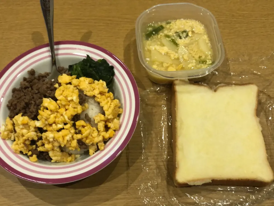 そぼろ丼|まるたさん