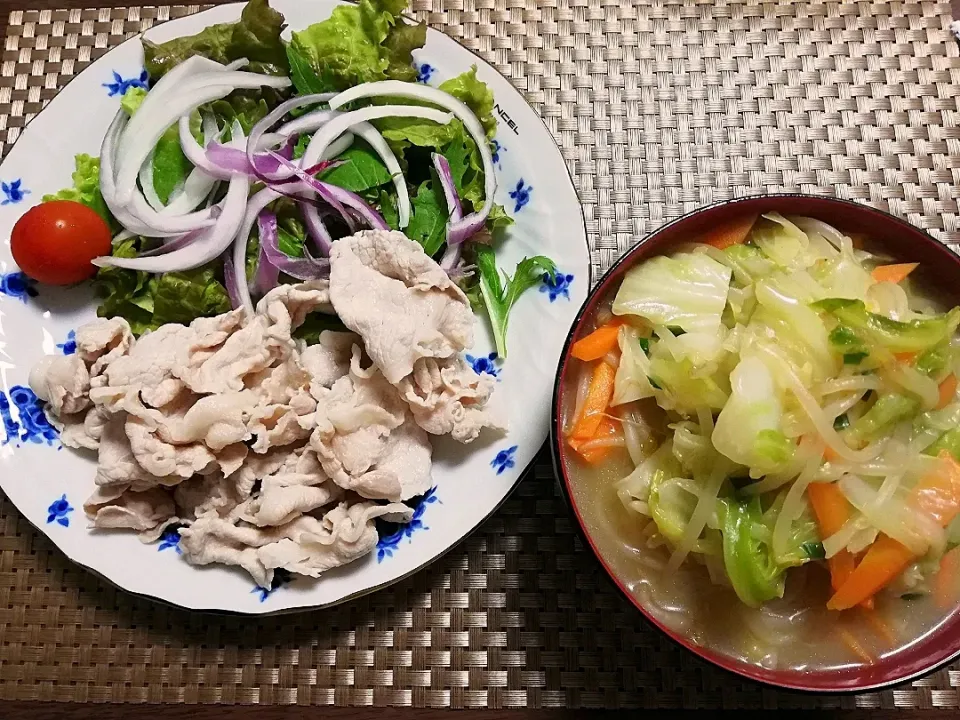 冷しゃぶサラダ
煮込みラーメン|oymyoさん