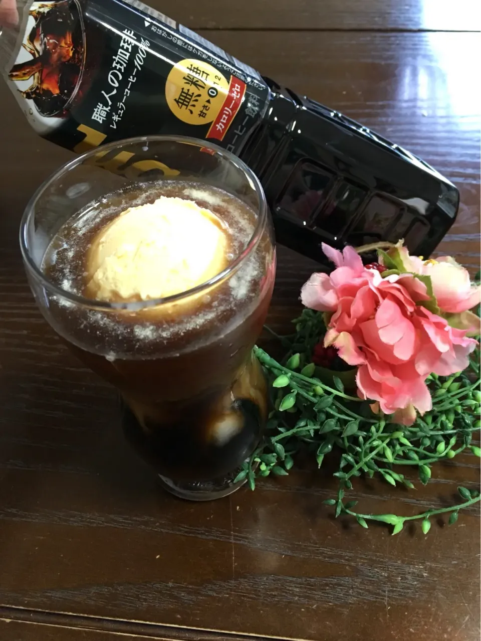 モニター当選したUCCコーヒー#職人の珈琲 で、コーヒーフロート|TOMOさん