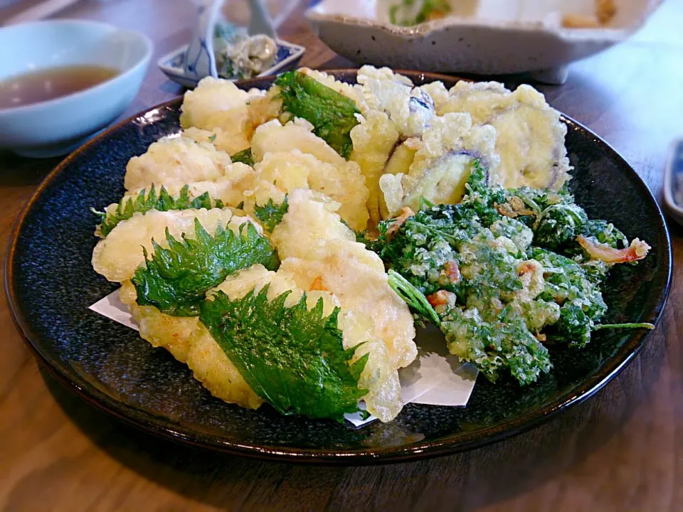 鶏天 なす天 パセリのかき揚げ|古尾谷りかこさん