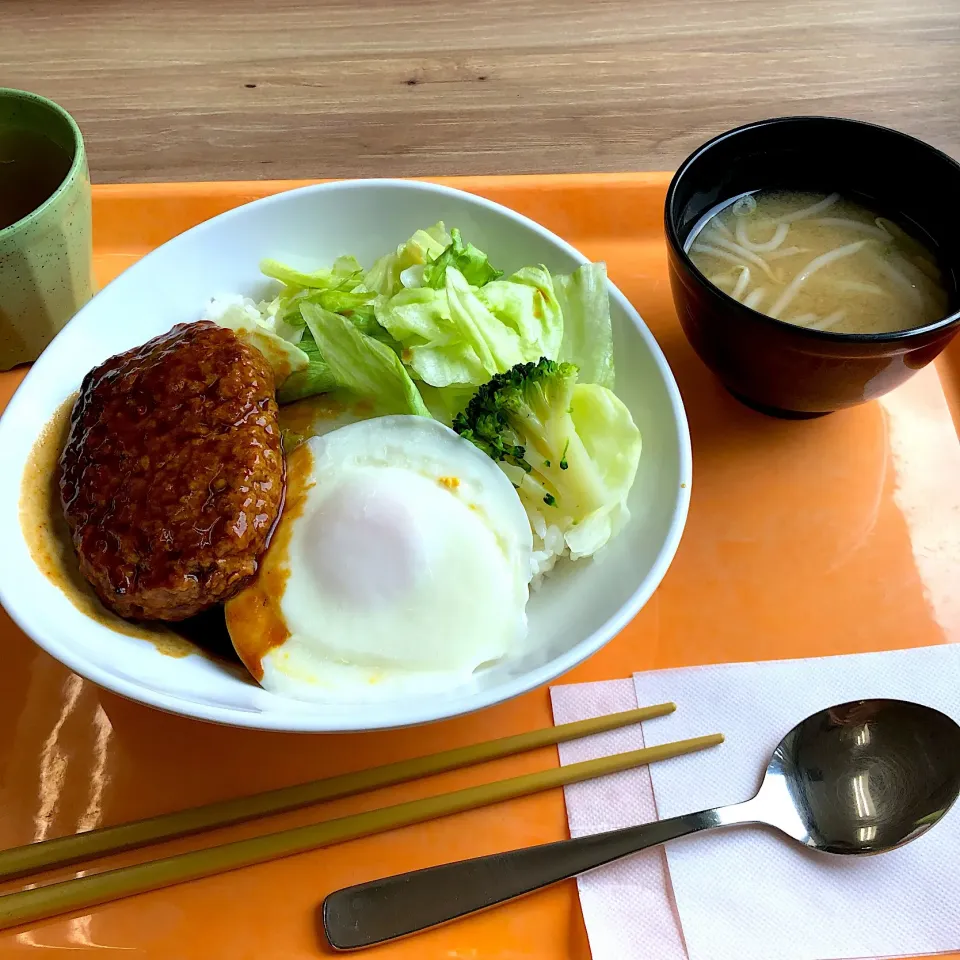 ロコモコ😋|すかラインさん