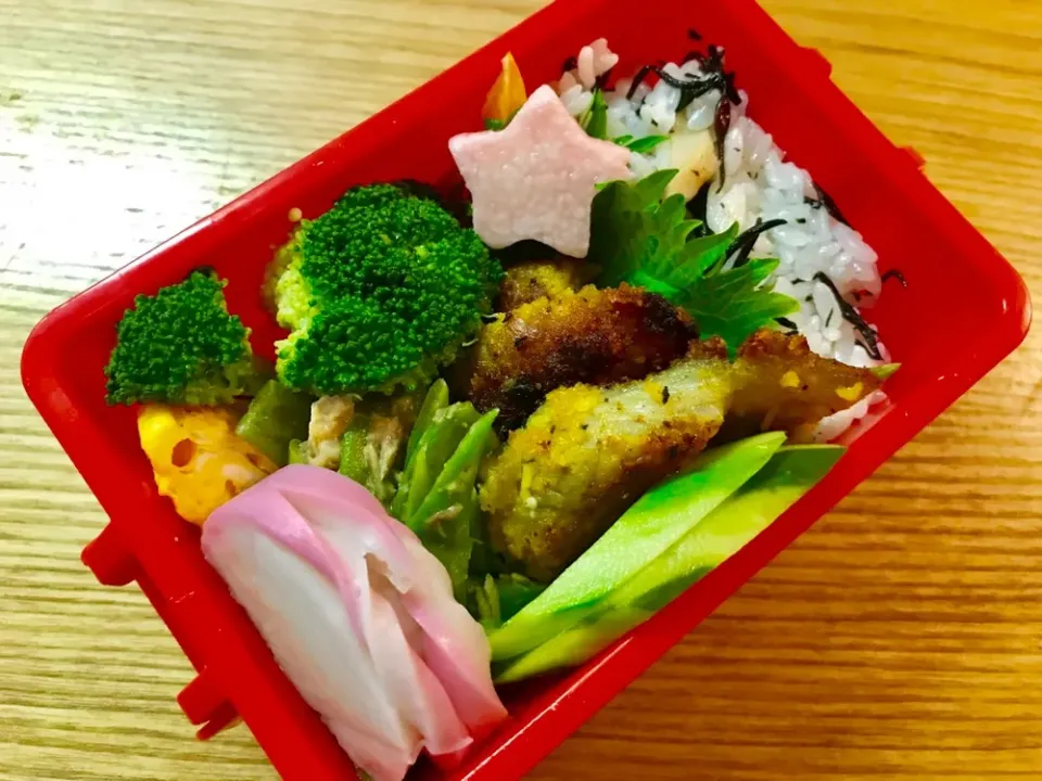 Snapdishの料理写真:20190612🍱今日の自分弁当🍱 #snapdish #yamasajyobisai #手軽にプラ酢レモンの酢 #ぽっかサッポロ #うちご飯 #旦那さん弁当 #にんべん #にんべんアンバサダー|akiyo22さん